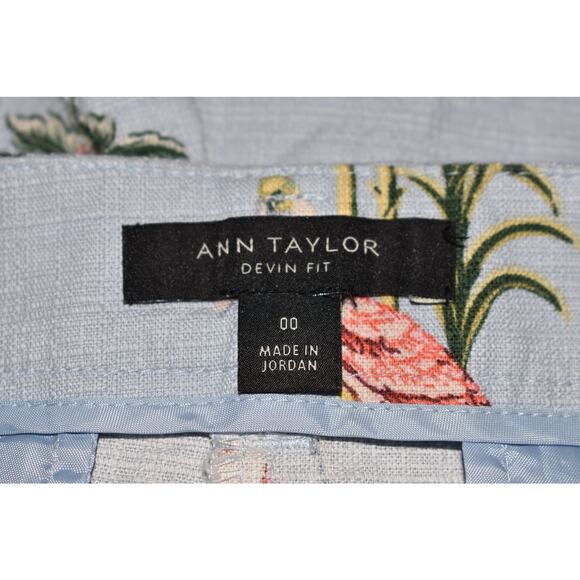 ANN TAYLOR $58 Devin Fit Flamingo Print Shorts Light‎ Blue Tropical Size 00 - Picture 3 of 3